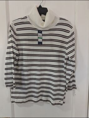 Tommy Hilfiger Cream & Black Striped Turtleneck Sweater 3/4 Sleeves